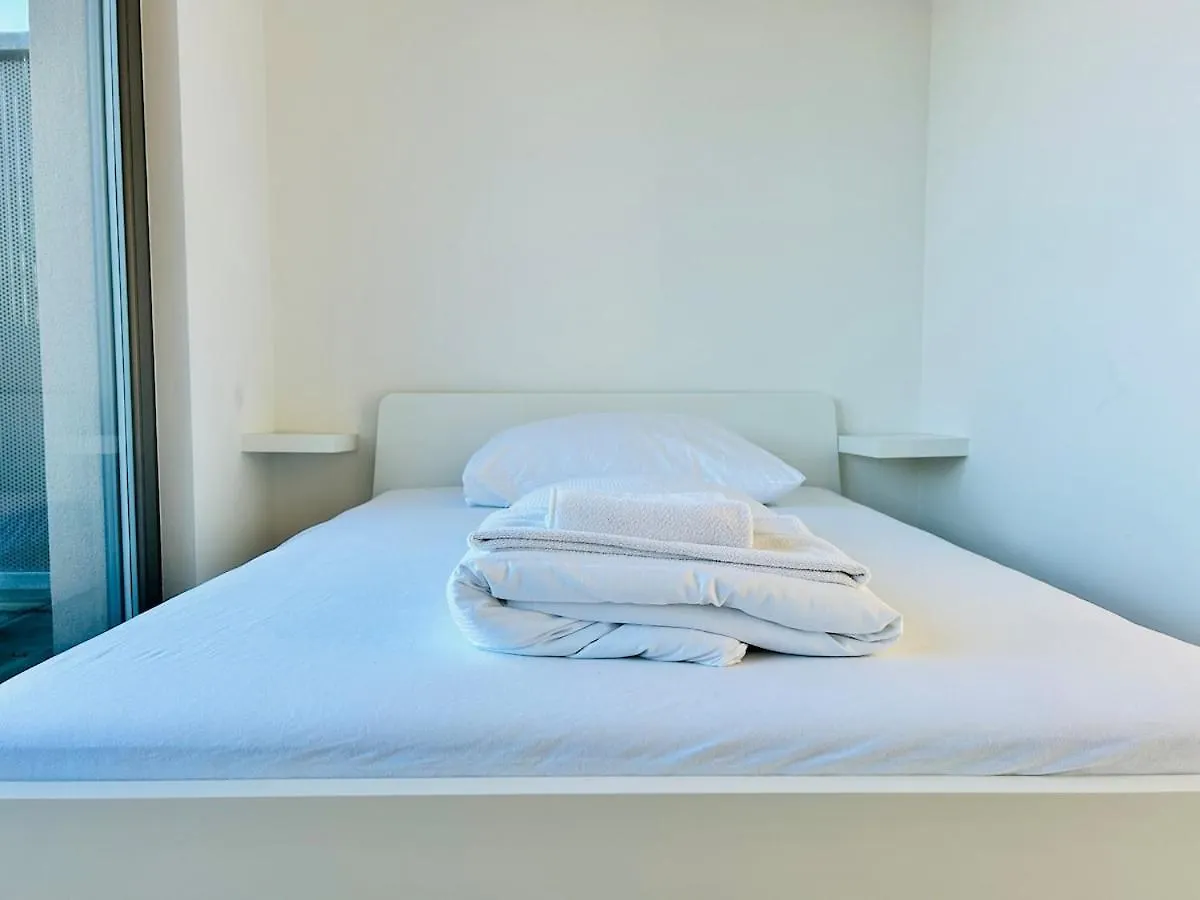 Modern 4 Room-Apartment With Free Parking Vienna
